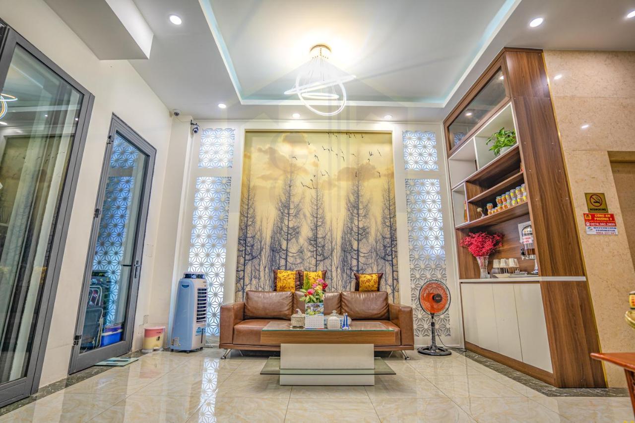 Gold City Hotel Tây Ninh Extérieur photo